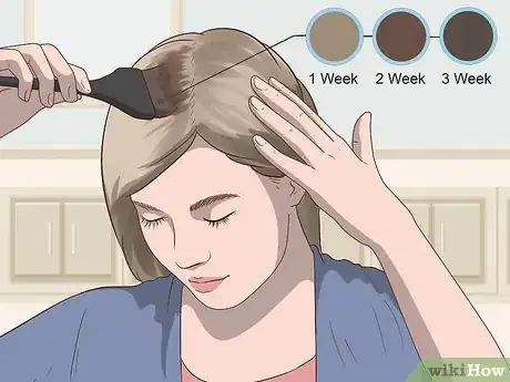 Imagen titulada Get Bleach Out of Your Hair Step 6.jpeg