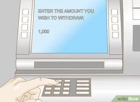 Imagen titulada Withdraw Cash from an Automated Teller Machine Step 7