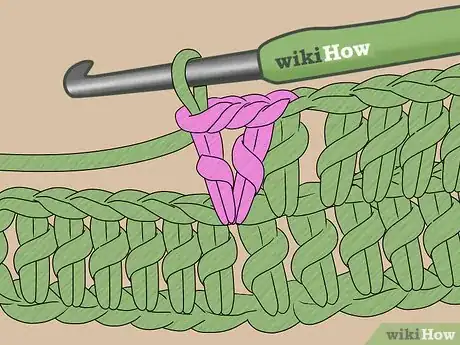Imagen titulada Crochet Zig Zag Step 10