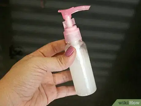 Imagen titulada Make Scented Hand Sanitizer Step 15