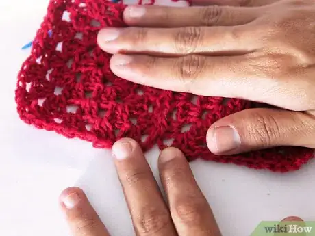 Imagen titulada Attach Granny Squares Step 27