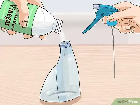 Imagen titulada Kill Weeds With Vinegar Step 2