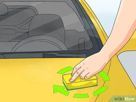 Imagen titulada Get Spray Paint off a Car Step 14