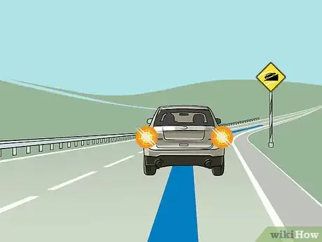 Imagen titulada Stop a Car with No Brakes Step 8