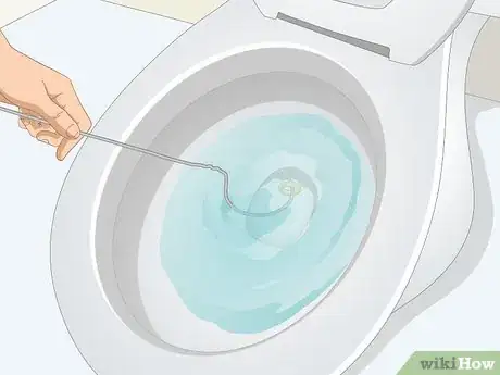 Imagen titulada Retrieve an Item That Was Flushed Down a Toilet Step 2