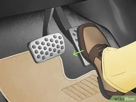 Imagen titulada Start a Car in Freezing Cold Winter Weather Step 5