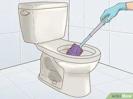 Imagen titulada Clean Hard Water Stains in a Toilet Step 11