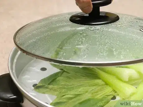 Imagen titulada Cook Bok Choy Step 7