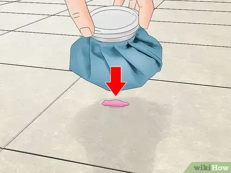 Imagen titulada Remove Stains from Tiles Step 10