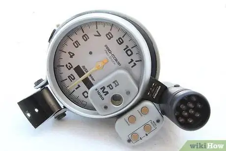 Imagen titulada Install a Tachometer Step 1