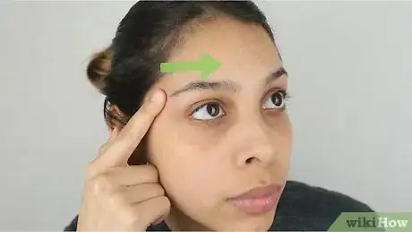Imagen titulada Make Eyebrows Grow Step 3