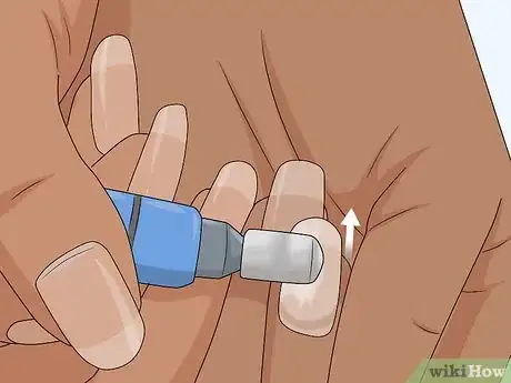 Imagen titulada Remove Nail Tips Step 9