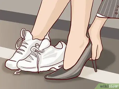 Imagen titulada Straighten Toes Step 5