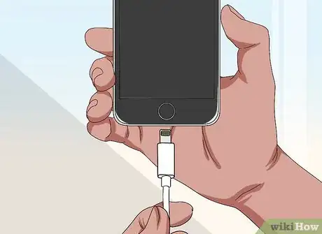 Imagen titulada Connect Your iPhone to Your TV Step 3