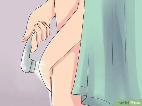 Imagen titulada Keep Your Private Parts Clean Step 7