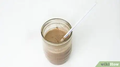 Imagen titulada Make a Nutella Milkshake Step 9