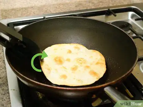 Imagen titulada Make Tostada Shells Step 5