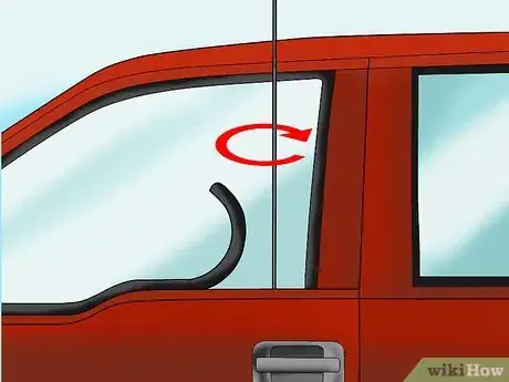 Imagen titulada Use a Coat Hanger to Break Into a Car Step 14