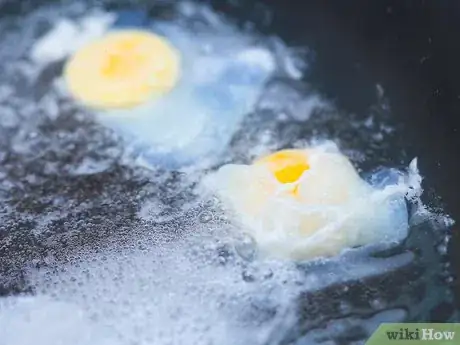 Imagen titulada Cook Quail Eggs Step 14