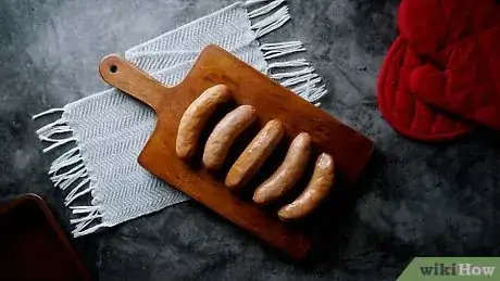 Imagen titulada Oven Cook Sausages Step 1