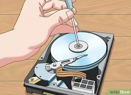 Imagen titulada Recycle Old Computer Hard Drives Step 5