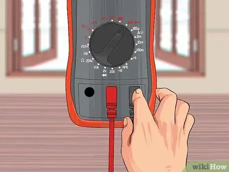 Imagen titulada Use a Voltmeter Step 3