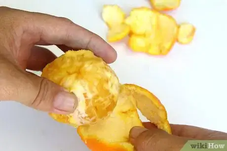 Imagen titulada Dry Orange Peels Step 2