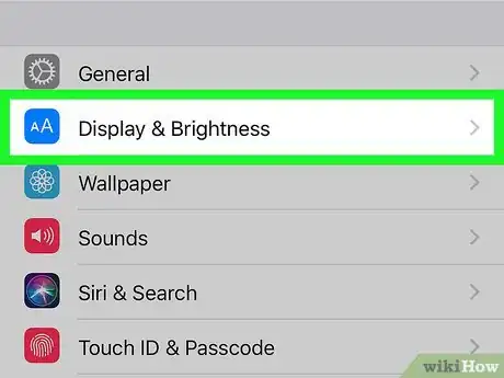 Imagen titulada Activate Night Shift on an iPhone Step 5