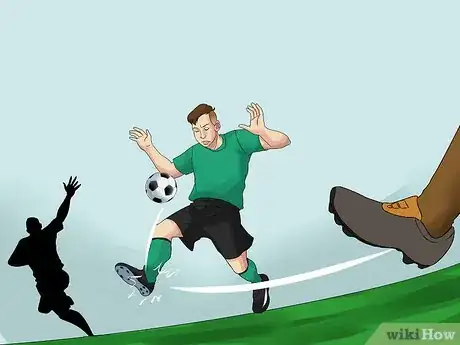 Imagen titulada Defend in Soccer Step 9