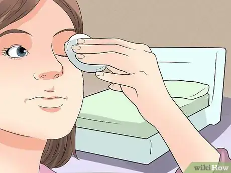 Imagen titulada Decrease the Size of a Pimple Overnight Step 14