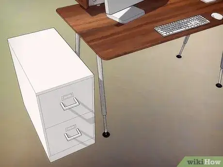 Imagen titulada Organize Your Desk Step 11
