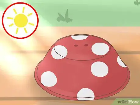 Imagen titulada Make Decorative Garden Mushrooms Step 13