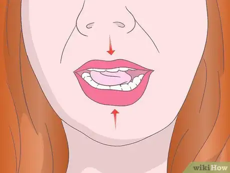 Imagen titulada Roll Your Tongue (Upside Down) Step 7