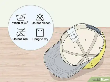 Imagen titulada Clean Baseball Hats with a Dishwasher Step 1