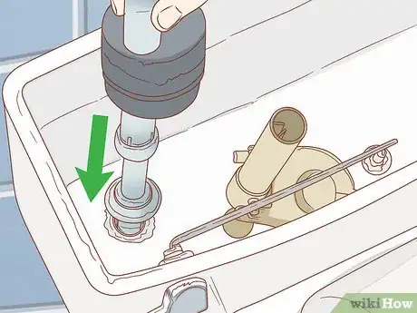 Imagen titulada Adjust the Water Level in Toilet Bowl Step 19