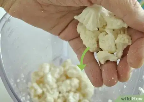 Imagen titulada Make Cauliflower Bread Step 4