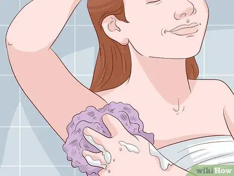 Imagen titulada Take a Quick Shower (for Girls) Step 10