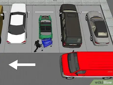 Imagen titulada Use Parking Lot Etiquette Step 4