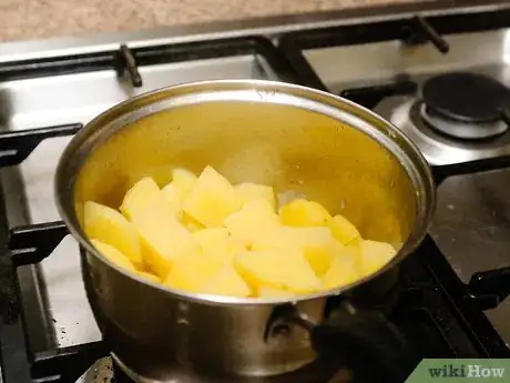 Imagen titulada Cook Mashed Potatoes Step 12