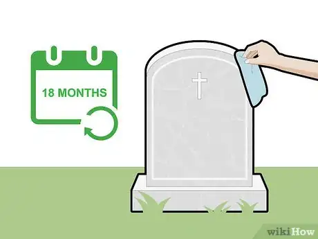 Imagen titulada Clean a Gravestone Step 7