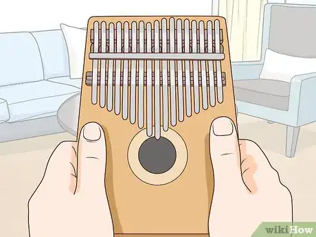 Imagen titulada Play the Kalimba Step 7