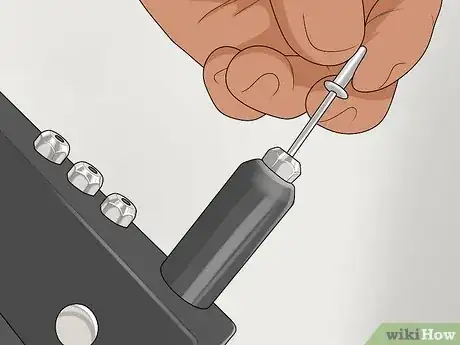 Imagen titulada Use a Rivet Gun Step 11