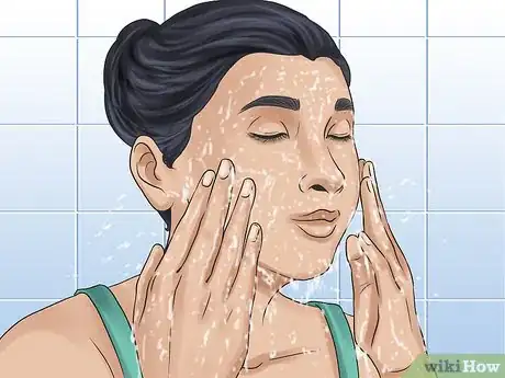 Imagen titulada Get Clear, Smooth Skin Step 1