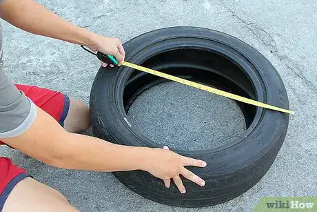 Imagen titulada Make a Living Room Table from an Old Tire Step 2