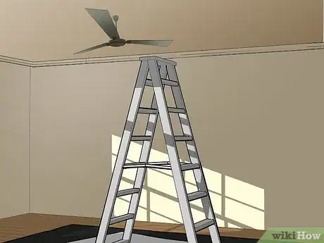 Imagen titulada Clean a Ceiling Fan Step 11