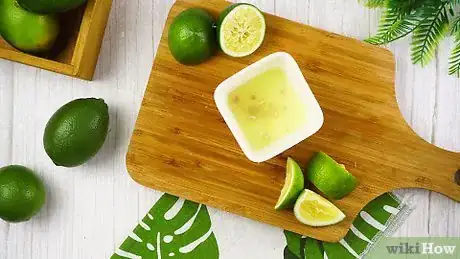 Imagen titulada Juice a Lime Step 11