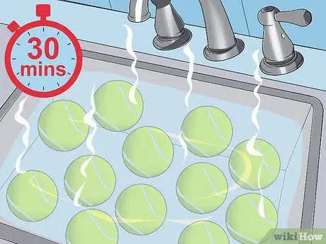 Imagen titulada Clean Tennis Balls Step 3