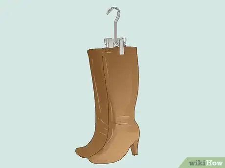 Imagen titulada Keep Boots from Slouching at the Ankle Step 6