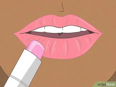 Imagen titulada Make Your Lips Bigger Step 8