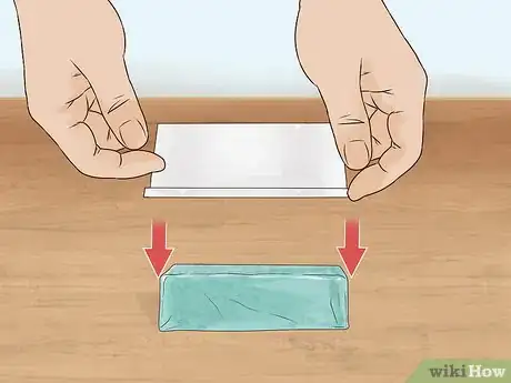 Imagen titulada Make 'Melt and Pour' Soap Step 10